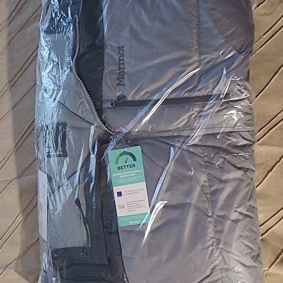 MARMOT Guides Down Winter Coat - Picture 4 of 8